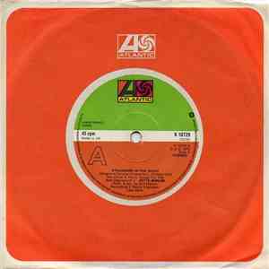 Bette Midler - Strangers In The Night download free
